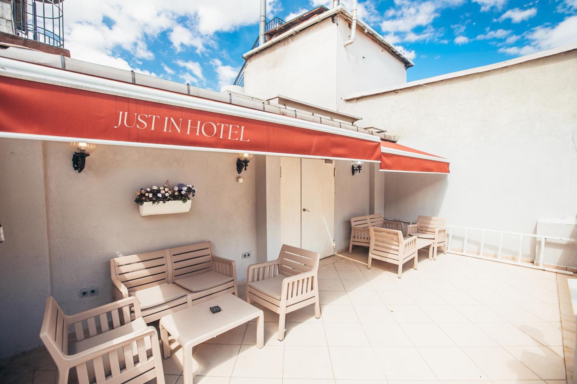 Just Inn Hotel — Photos 3